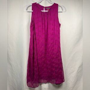 Vince Camuto Elegant Eyelet Magenta Sleeveless Dress S